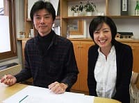 一人から二人。そして三人。