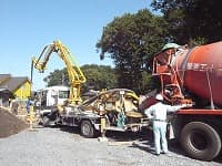 繊細な手さばき