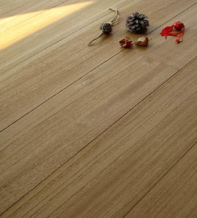 寝室の床には桐を使います