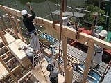 建て方。