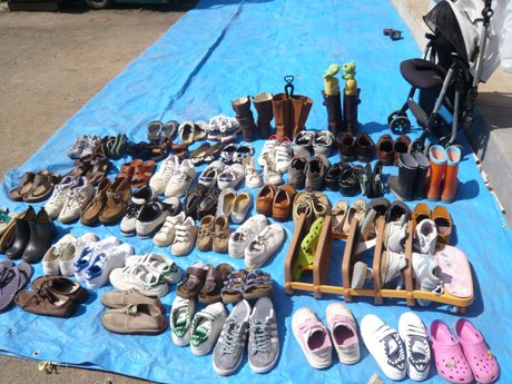 みんなの靴をクローゼットに入れる