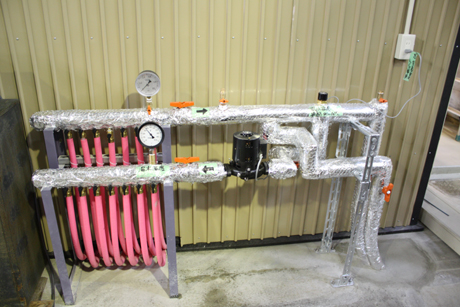 床暖房の配管です。