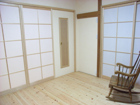 お部屋にマッチした姿見