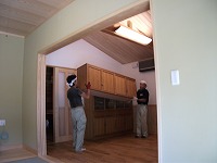 荷物の運び入れ