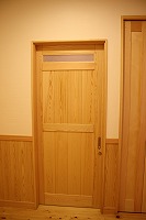 上部の明り取り