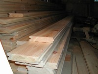 無垢の桧の床板