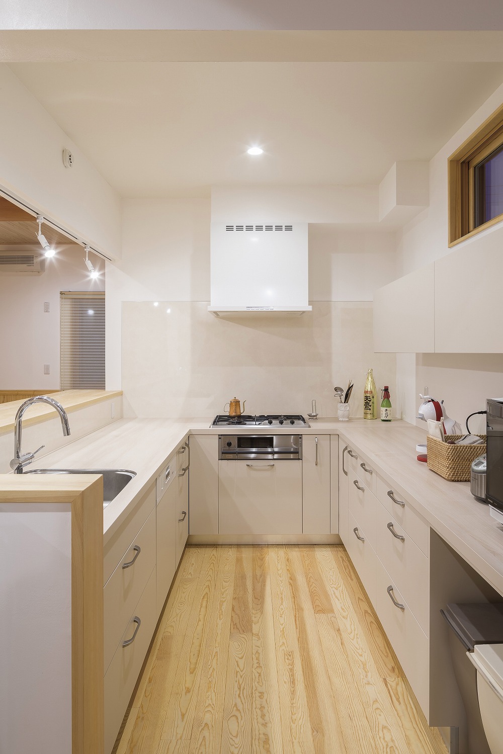 ロフトとワークスペースを備えた、多世代が過ごせる住まい - photo 4