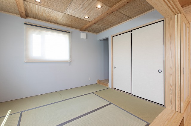 自然素材の力で快適性を実現 ─ 無垢材・漆喰・畳が調和する家 - photo 3